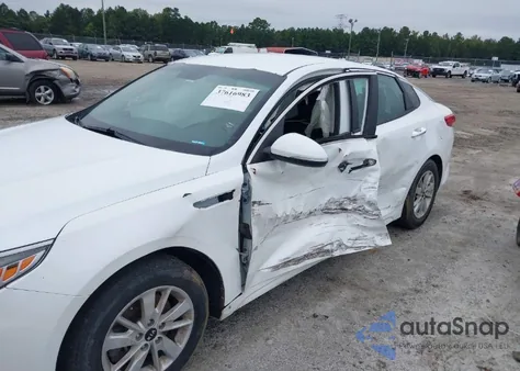 2018 Kia Optima Lx z USA, uszkodzony, nr VIN 5XXGT4L36JG197274